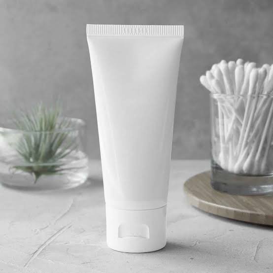 Zeencare Brightening Face Wash - Image 2